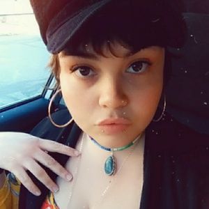 Meet your Posher, Hope